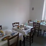 Bed and Breakfast Blue